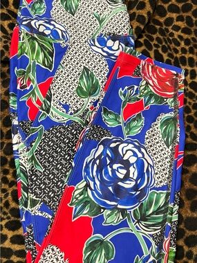 Betsey Johnson Blue Red Floral Leggings